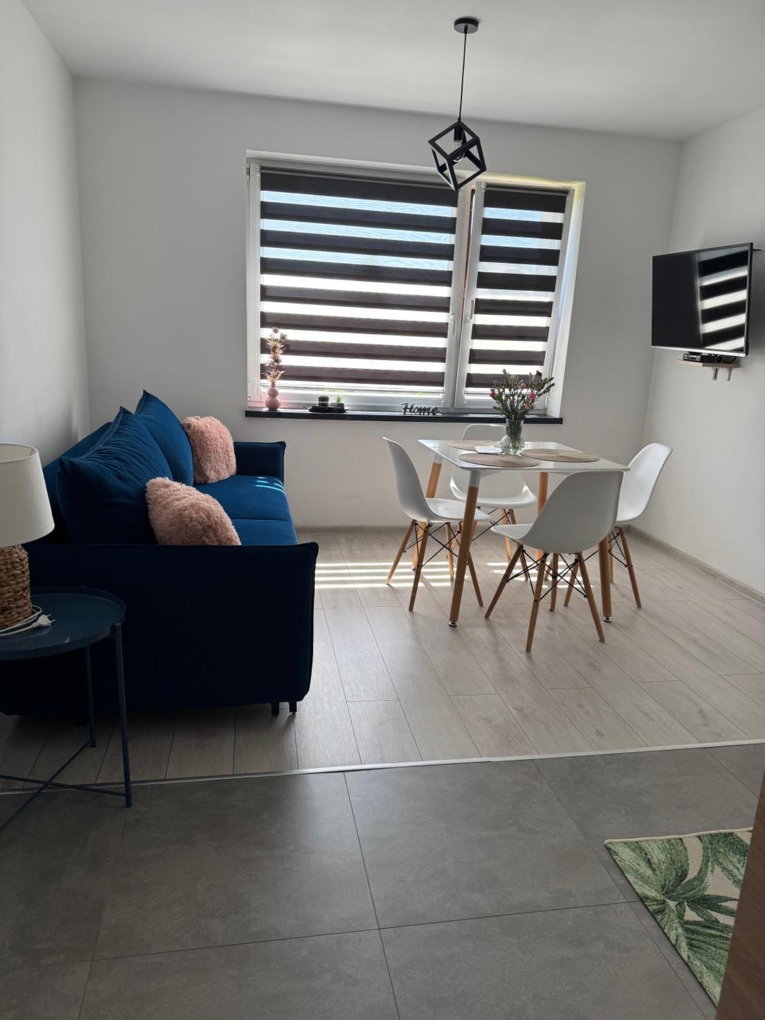Apartamenty Happy House 자토르 외부 사진