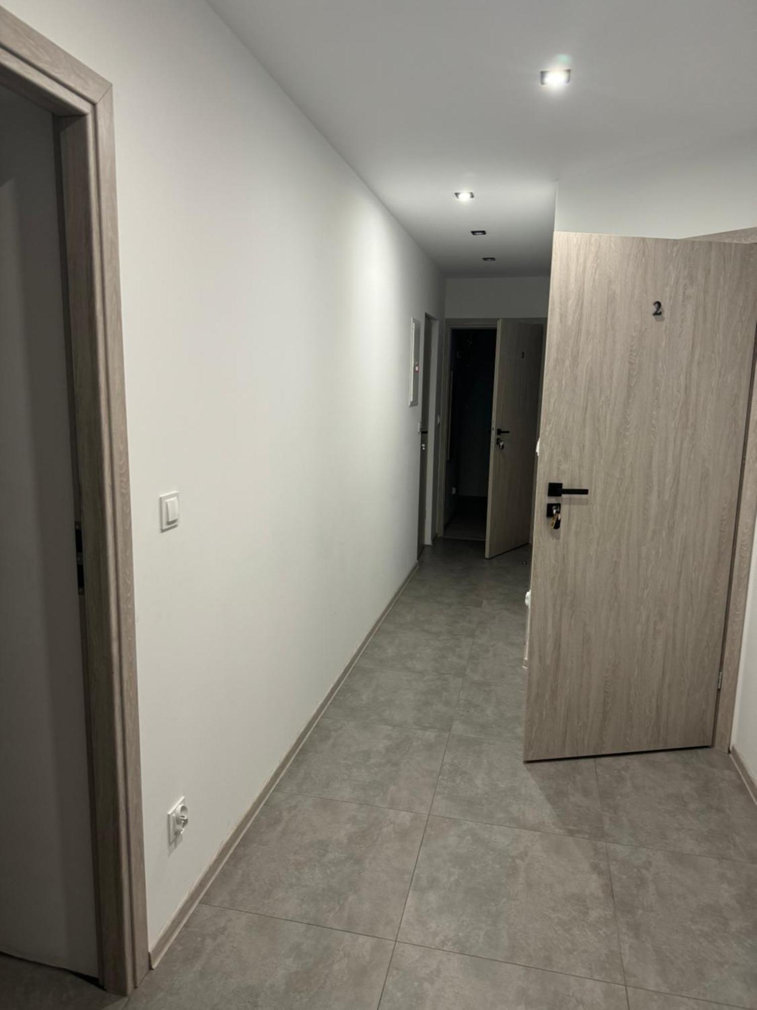 Apartamenty Happy House 자토르 외부 사진